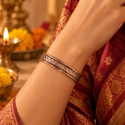 Brazalete de Cobre Graduable de Estilo Oriental
